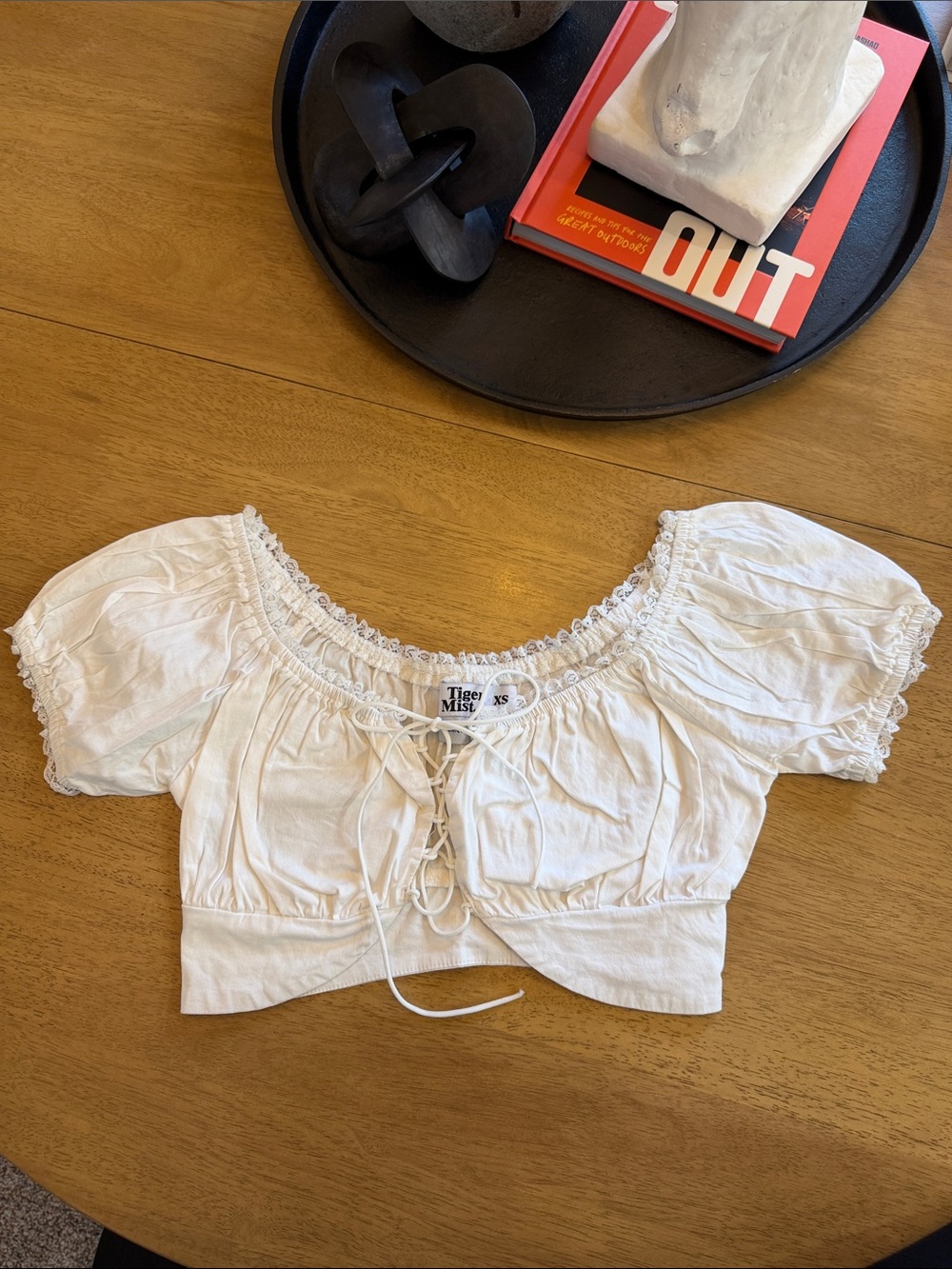 Tiger Mist White Lace-Up Crop Top XS